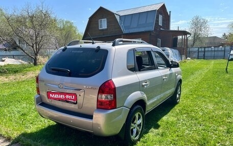 Hyundai Tucson III, 2006 год, 750 000 рублей, 17 фотография