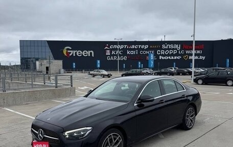 Mercedes-Benz E-Класс, 2021 год, 3 999 999 рублей, 1 фотография