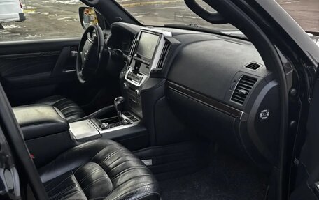 Toyota Land Cruiser 200, 2018 год, 6 100 000 рублей, 18 фотография