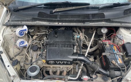 Toyota Vitz, 2001 год, 300 000 рублей, 13 фотография