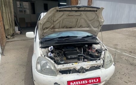 Toyota Vitz, 2001 год, 300 000 рублей, 12 фотография