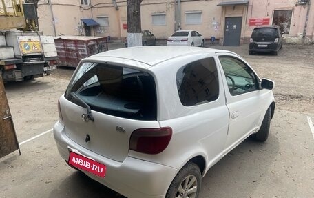 Toyota Vitz, 2001 год, 300 000 рублей, 11 фотография