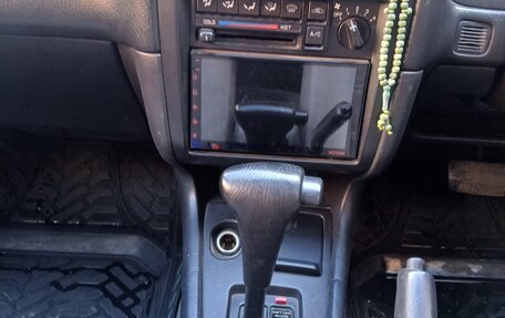 Nissan Bluebird XI, 2001 год, 280 000 рублей, 7 фотография