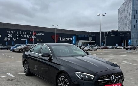 Mercedes-Benz E-Класс, 2021 год, 3 999 999 рублей, 2 фотография