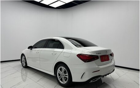 Mercedes-Benz A-Класс, 2023 год, 2 270 000 рублей, 6 фотография