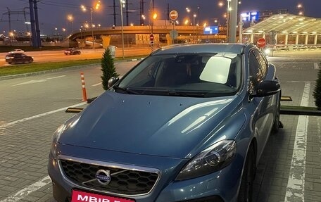 Volvo V40 Cross Country I, 2014 год, 1 500 000 рублей, 1 фотография