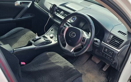 Lexus CT I рестайлинг, 2013 год, 1 300 000 рублей, 7 фотография