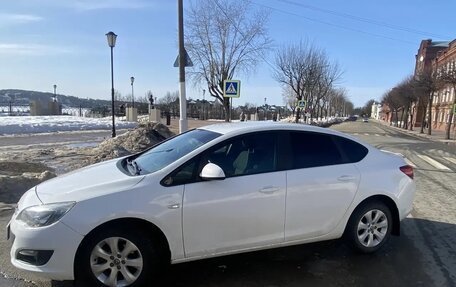Opel Astra J, 2013 год, 850 000 рублей, 2 фотография