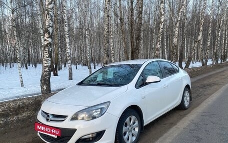 Opel Astra J, 2013 год, 850 000 рублей, 4 фотография
