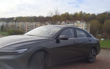 Hyundai Elantra, 2023 год, 1 850 000 рублей, 2 фотография