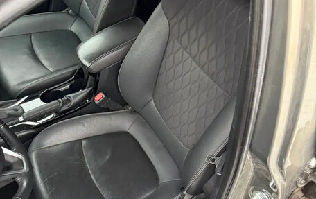 Toyota Corolla, 2019 год, 1 950 000 рублей, 4 фотография