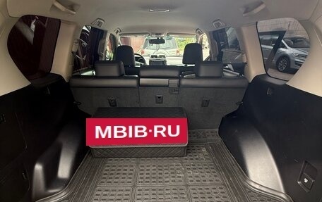Toyota Land Cruiser Prado 150 рестайлинг 2, 2015 год, 3 400 000 рублей, 15 фотография
