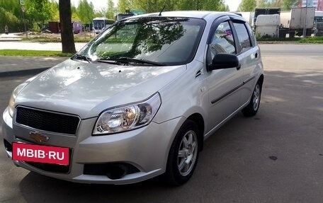 Chevrolet Aveo III, 2009 год, 341 000 рублей, 2 фотография
