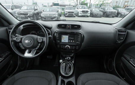 KIA Soul II рестайлинг, 2019 год, 1 890 000 рублей, 8 фотография