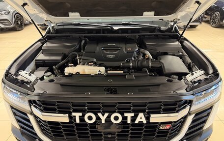 Toyota Land Cruiser, 2022 год, 10 799 000 рублей, 7 фотография
