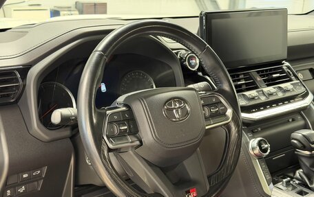 Toyota Land Cruiser, 2022 год, 10 799 000 рублей, 22 фотография