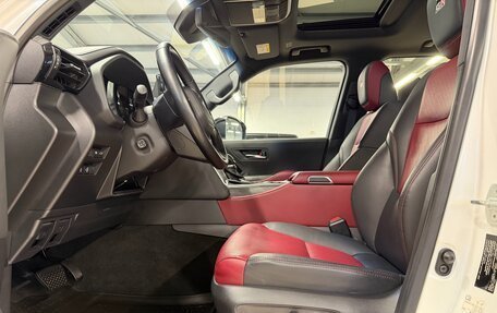 Toyota Land Cruiser, 2022 год, 10 799 000 рублей, 24 фотография
