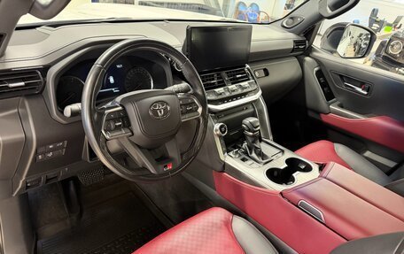 Toyota Land Cruiser, 2022 год, 10 799 000 рублей, 20 фотография