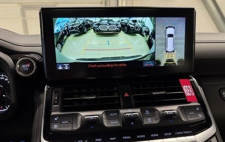 Toyota Land Cruiser, 2022 год, 10 799 000 рублей, 36 фотография
