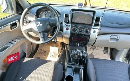 Mitsubishi Pajero Sport II рестайлинг, 2012 год, 1 420 000 рублей, 12 фотография