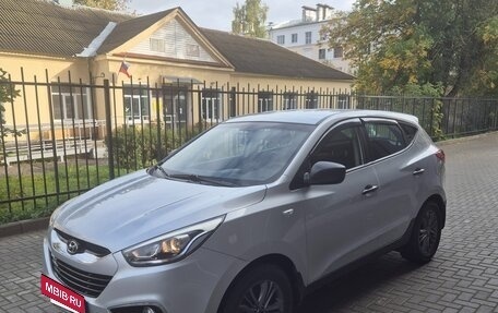 Hyundai ix35 I рестайлинг, 2014 год, 1 700 000 рублей, 2 фотография