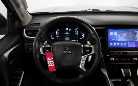 Mitsubishi Pajero Sport III рестайлинг, 2022 год, 3 799 000 рублей, 10 фотография