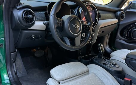 MINI Hatch, 2021 год, 3 000 000 рублей, 8 фотография