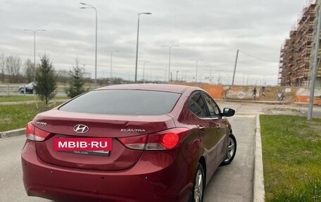 Hyundai Elantra V, 2011 год, 875 000 рублей, 4 фотография