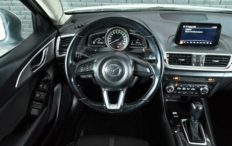Mazda 3, 2017 год, 1 550 000 рублей, 12 фотография