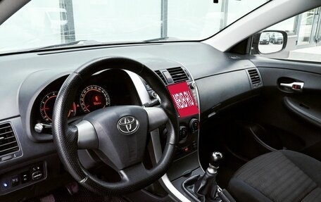 Toyota Corolla, 2011 год, 1 030 000 рублей, 13 фотография