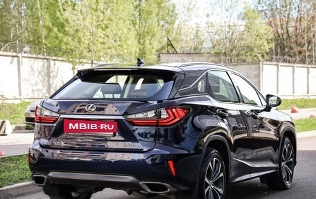 Lexus RX IV рестайлинг, 2017 год, 3 999 000 рублей, 6 фотография