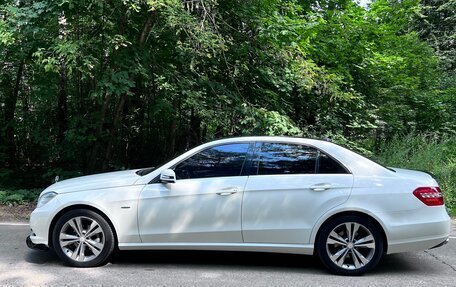 Mercedes-Benz E-Класс, 2012 год, 1 222 000 рублей, 4 фотография
