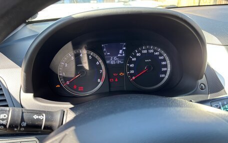 Hyundai Solaris II рестайлинг, 2011 год, 670 000 рублей, 7 фотография