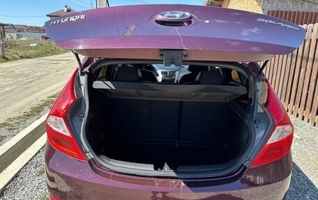 Hyundai Solaris II рестайлинг, 2011 год, 670 000 рублей, 9 фотография