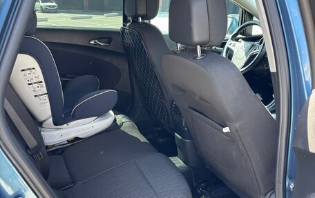 Opel Astra J, 2012 год, 900 000 рублей, 11 фотография