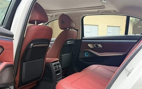 BMW 3 серия, 2022 год, 2 850 000 рублей, 14 фотография
