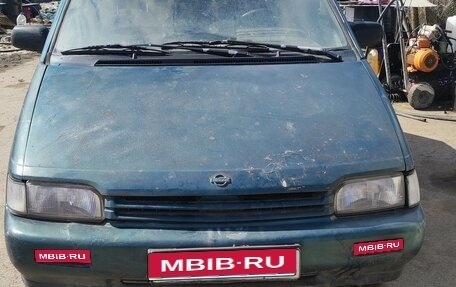 Nissan Prairie III, 1993 год, 147 900 рублей, 1 фотография