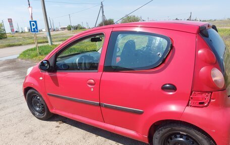 Peugeot 107 I рестайлинг, 2008 год, 220 000 рублей, 3 фотография