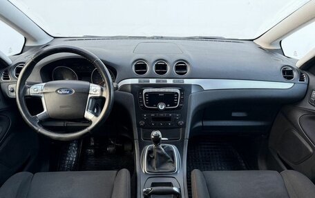Ford S-MAX I, 2011 год, 900 000 рублей, 2 фотография