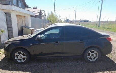 Chevrolet Cruze II, 2011 год, 600 000 рублей, 2 фотография