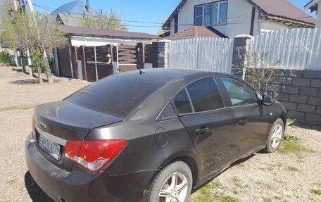 Chevrolet Cruze II, 2011 год, 600 000 рублей, 4 фотография