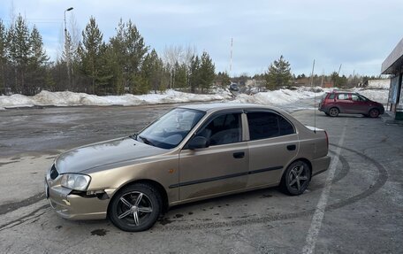 Hyundai Accent II, 2004 год, 310 000 рублей, 3 фотография