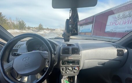 Hyundai Accent II, 2004 год, 310 000 рублей, 8 фотография