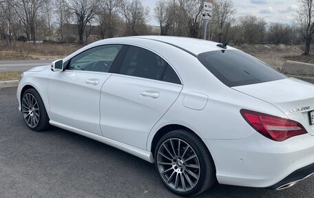 Mercedes-Benz CLA, 2018 год, 2 500 000 рублей, 3 фотография