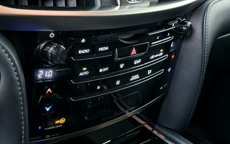 Lexus LX III, 2016 год, 7 300 000 рублей, 17 фотография