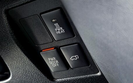Lexus LX III, 2016 год, 7 300 000 рублей, 25 фотография