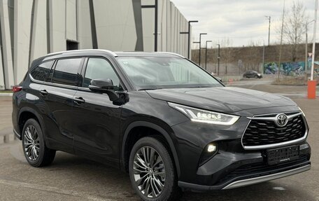 Toyota Highlander, 2026 год, 5 400 000 рублей, 7 фотография