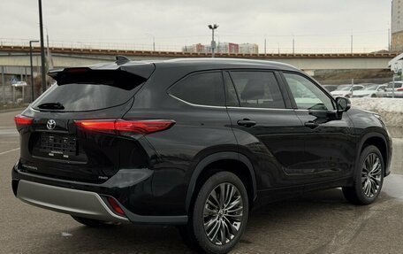 Toyota Highlander, 2026 год, 5 400 000 рублей, 6 фотография