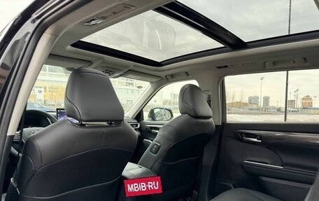 Toyota Highlander, 2026 год, 5 400 000 рублей, 32 фотография