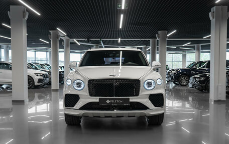 Bentley Bentayga I, 2024 год, 25 750 000 рублей, 3 фотография